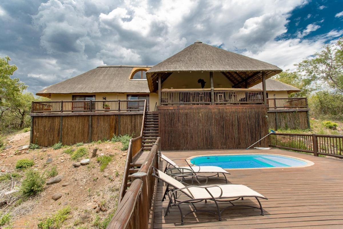 Stunning Mountain Views From A 3-Bedroom Home With Pool Hoedspruit Exterior photo
